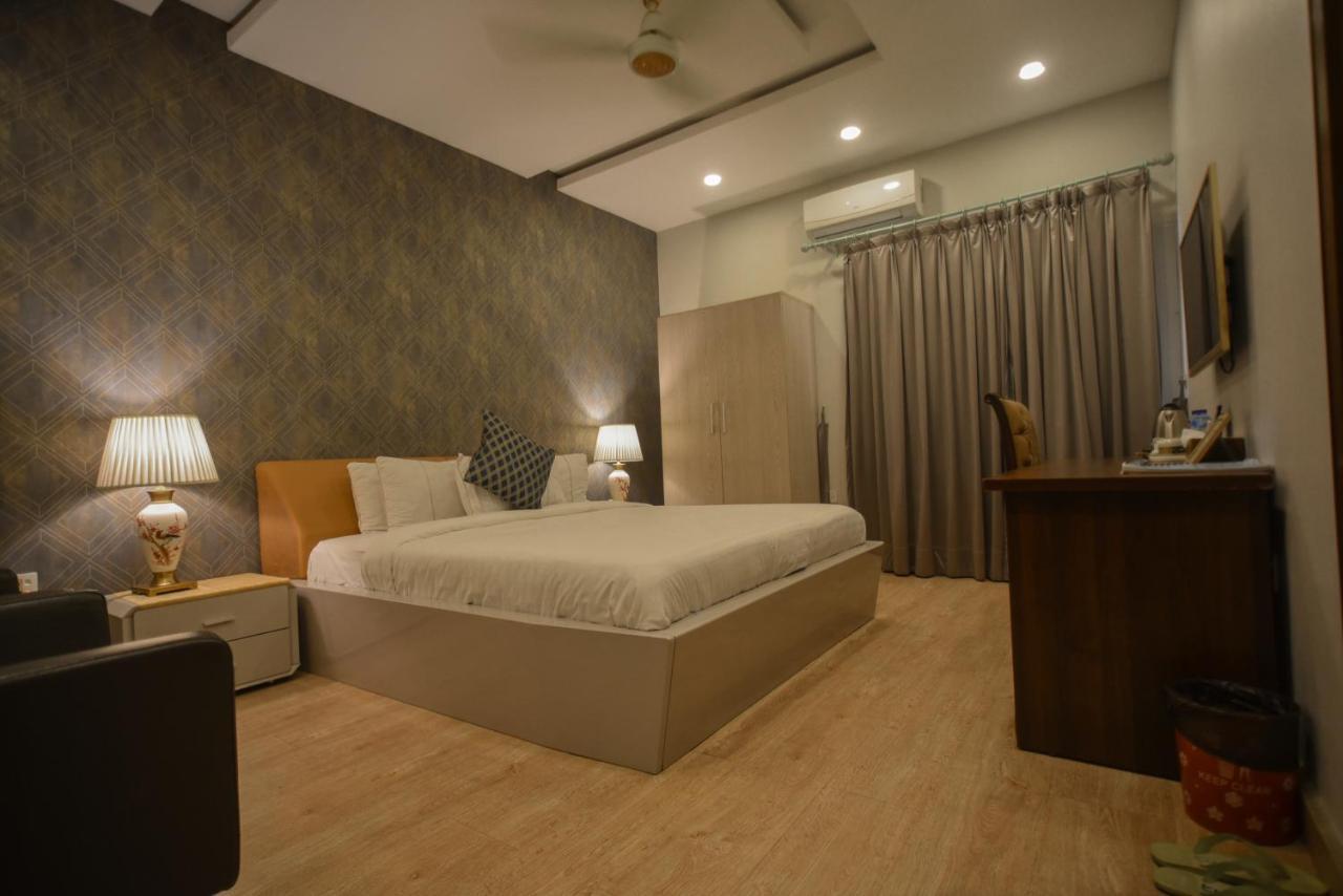 Swisstel Cottage Karachi Esterno foto